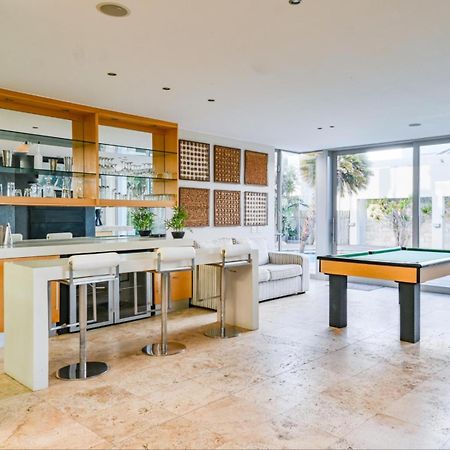 Gnd Properties Luxury Apartment พอร์ตเอลิซาเบธ ภายนอก รูปภาพ